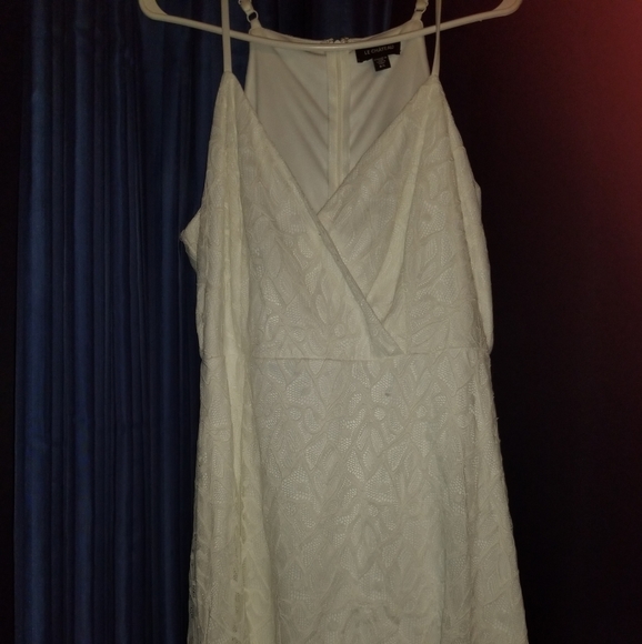 leChateau summer dress - Picture 2 of 5